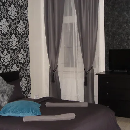 Lägenhetshotell Neklanova 3*