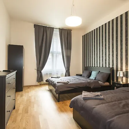 Aparthotel Neklanova