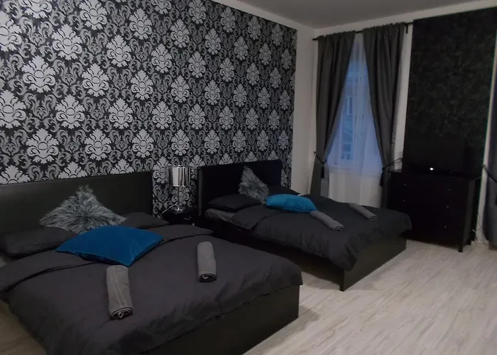 Aparthotel Neklanova 3*