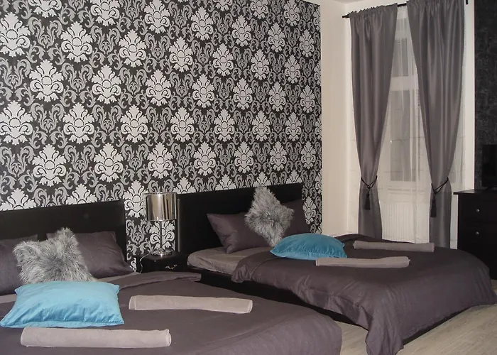 Neklanova Aparthotel 3*